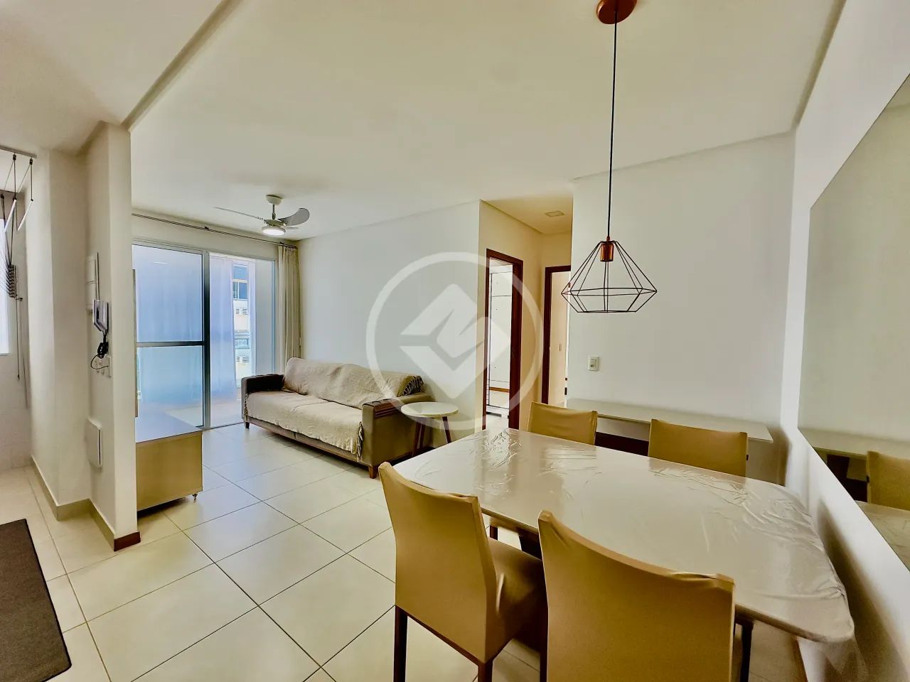 Excelente apartamento à venda no centro de Guarapari! codigo: 328906