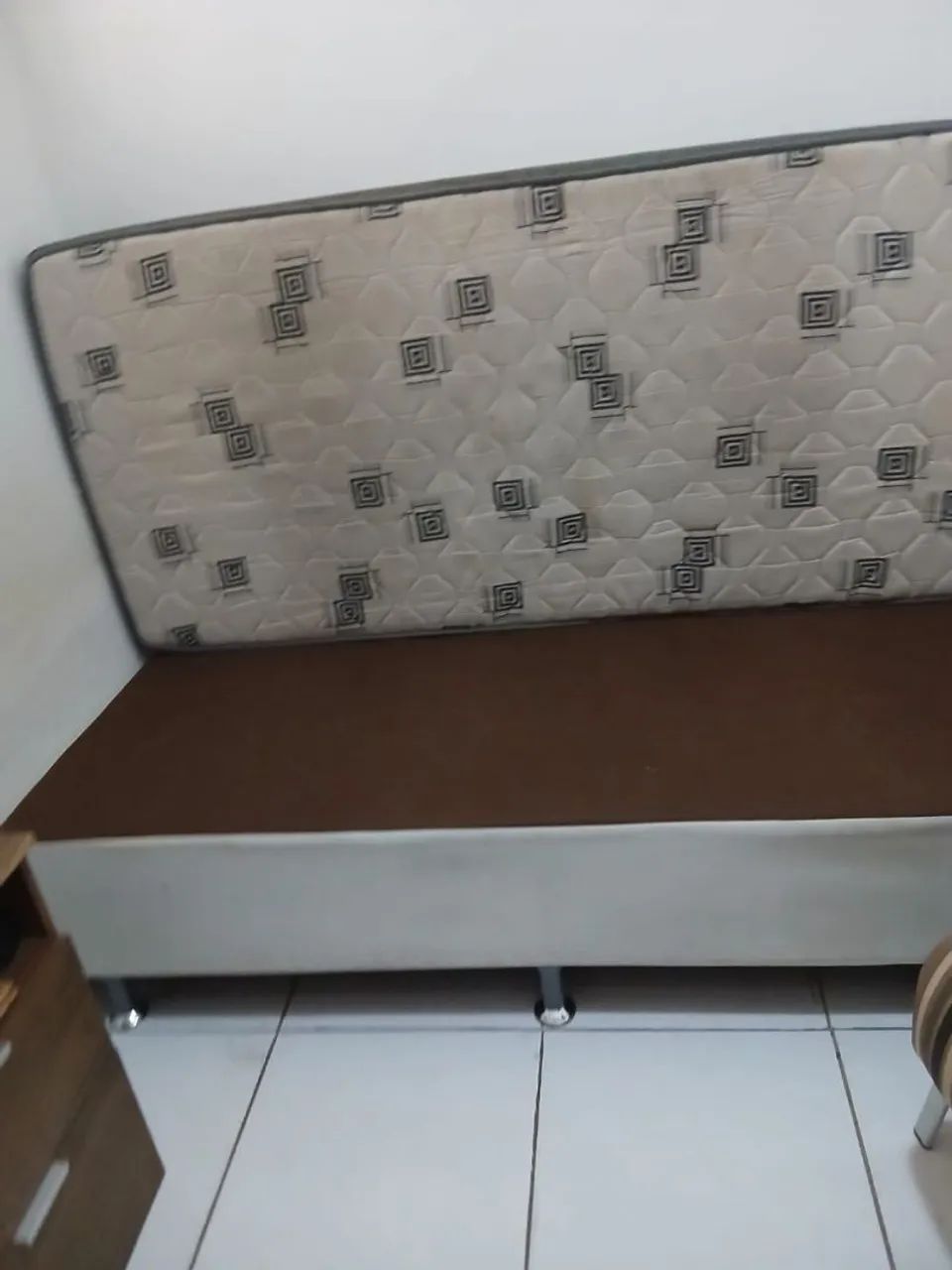 Cama box colchão D 45 perfeita 