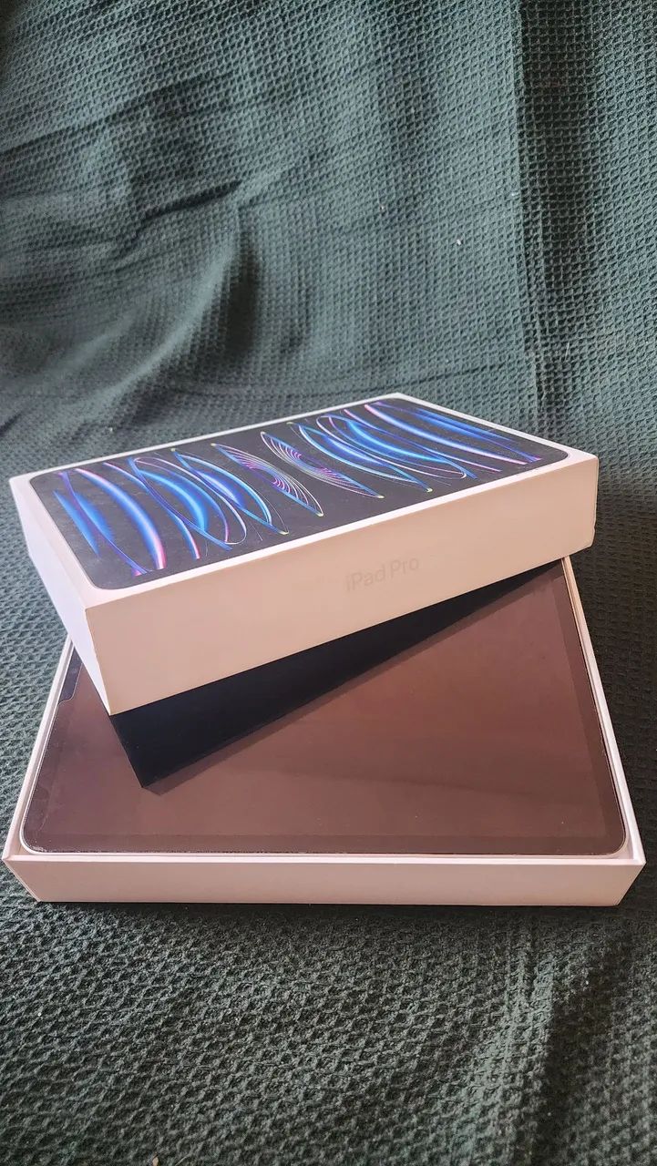 iPad Pro (11 pol) (4°geração) 128Gb - Foto 2