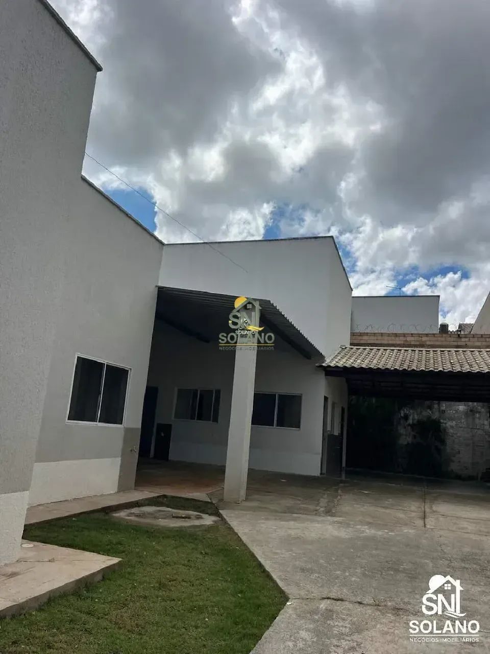 Vendo Belo Imóvel comercial com móveis planejados no escritório - Foto 3