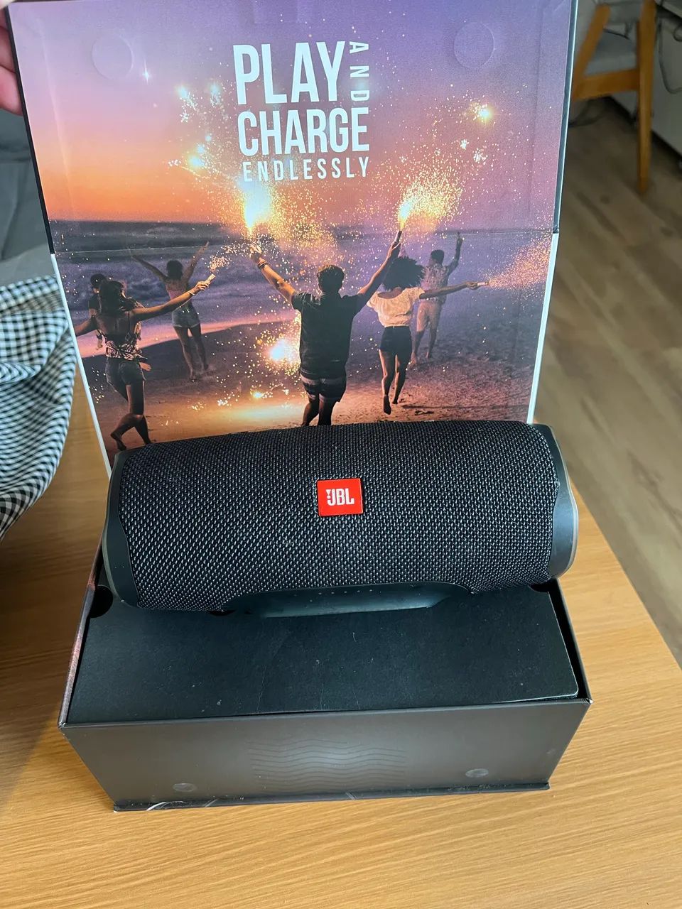 JBL charge 4