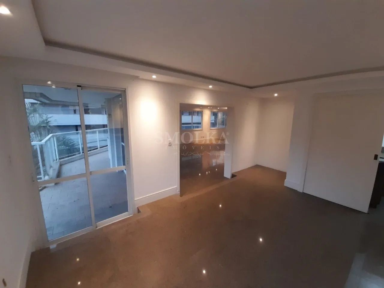 Apartamento de 255,15m², com 4 suítes para locação em Florianópolis - Foto 2