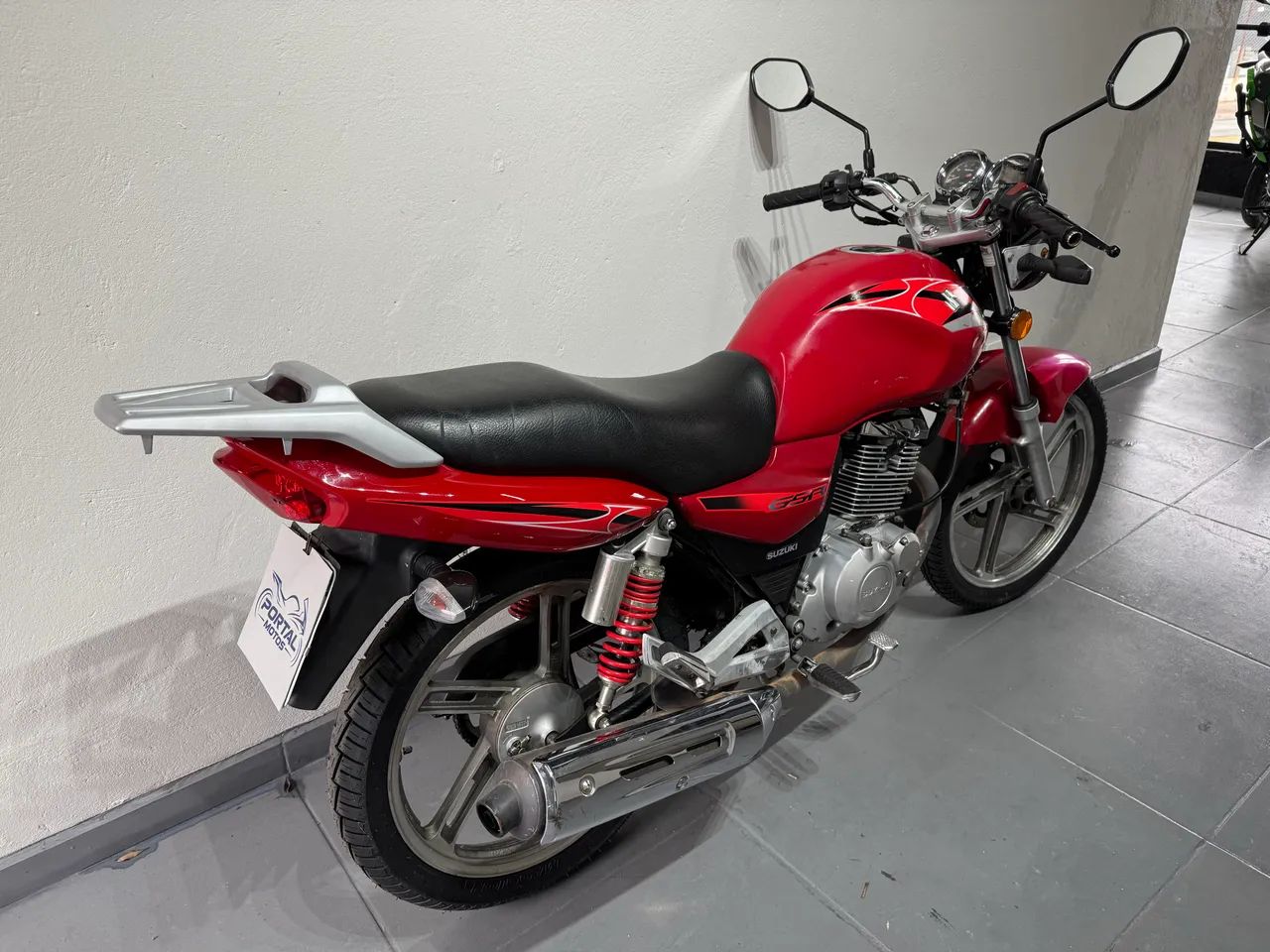 Suzuki Gsr 125 2016 - Foto 5