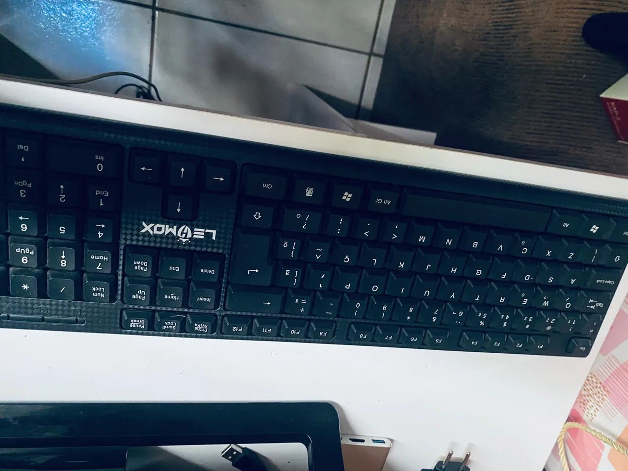 Teclado e mouse e dois Hub 