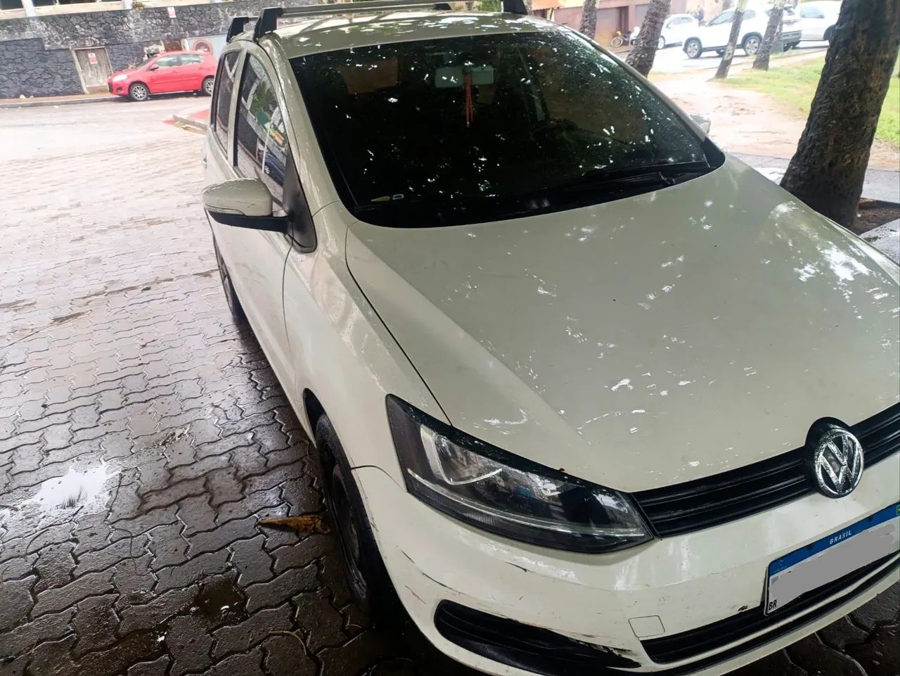 Volkswagen Fox TRENDLINE 1.0 FLEX 8V 5P 2015