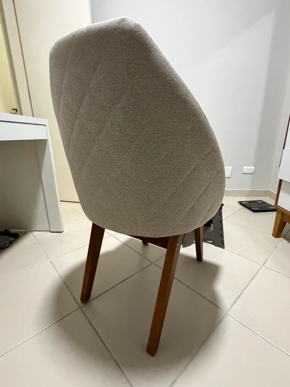 Leia o anúncio: 4 poltronas  - Foto 2