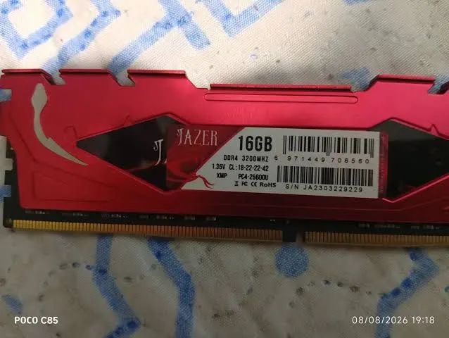 Memória RAM DDR4 1x16GB 3200mhz. Troco por 2x8GB 3200 RGB 