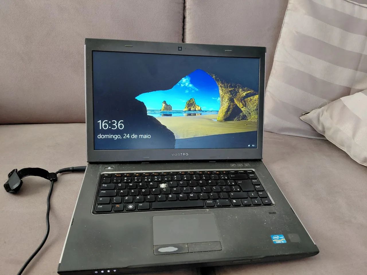 Notebook DELL VOSTRO 3560