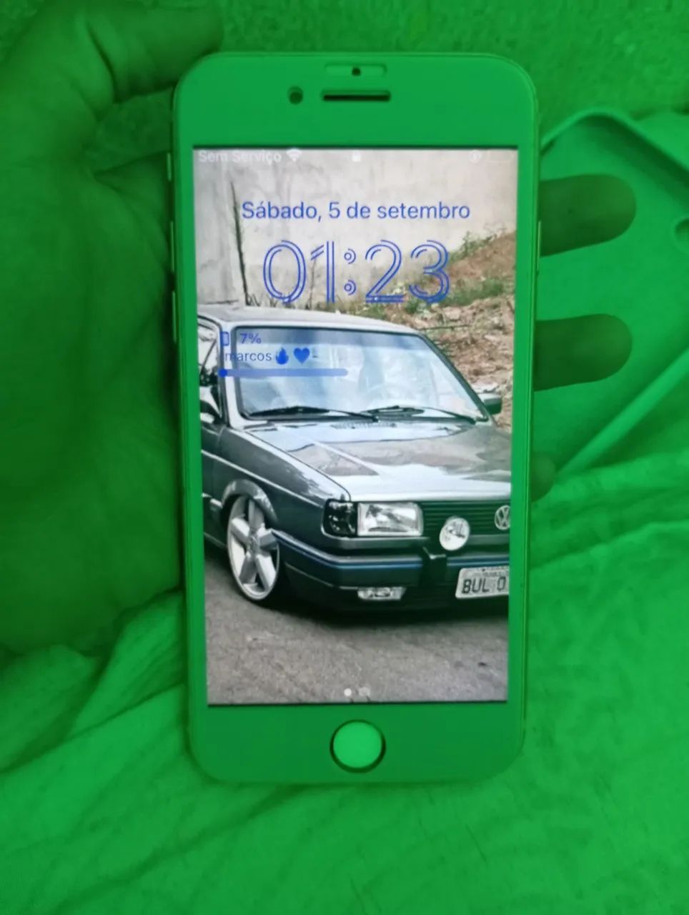 iPhone 8
