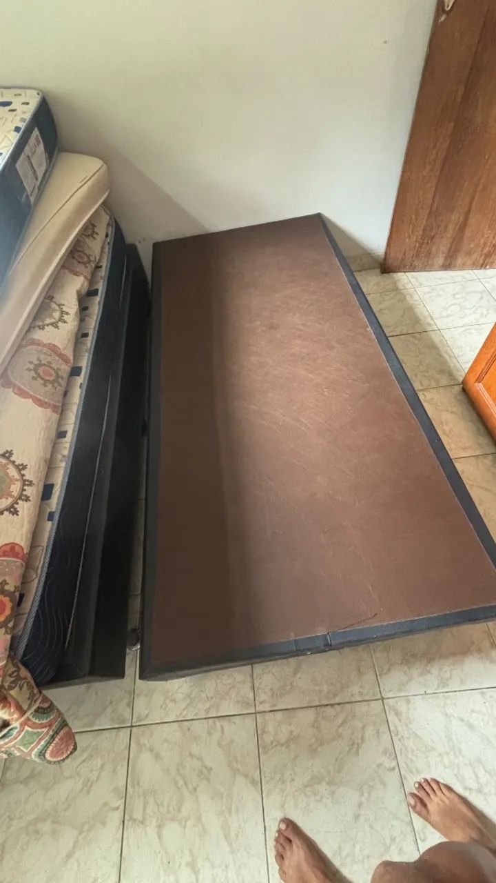Vendo 2 camas box de solteiro completas  - Foto 4
