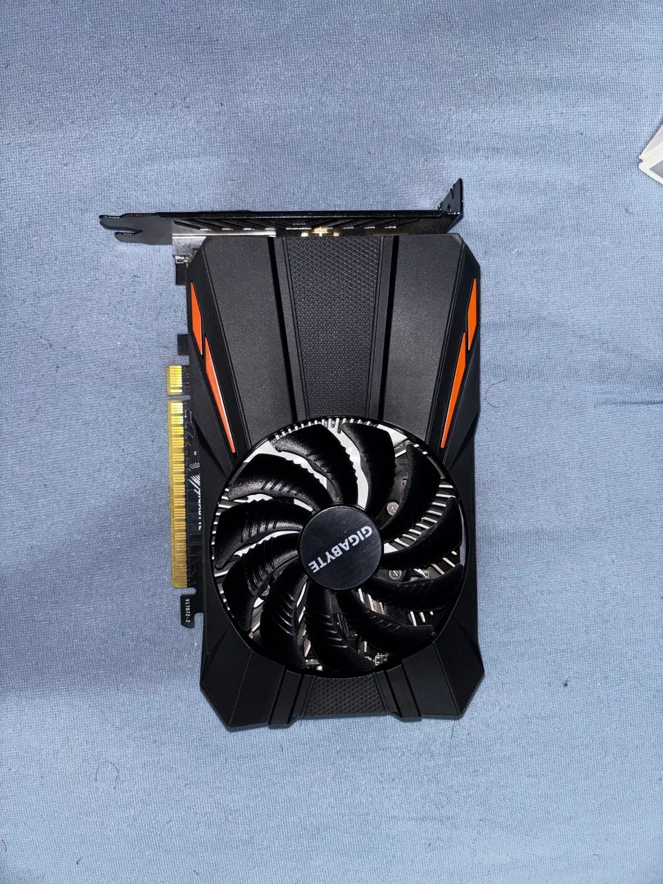 PLACA DE VÍDEO GTx 1050Ti 