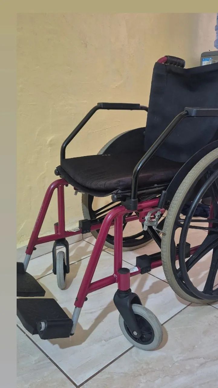 Cadeira de rodas jaguaribe prgs até 100kG  - Foto 2