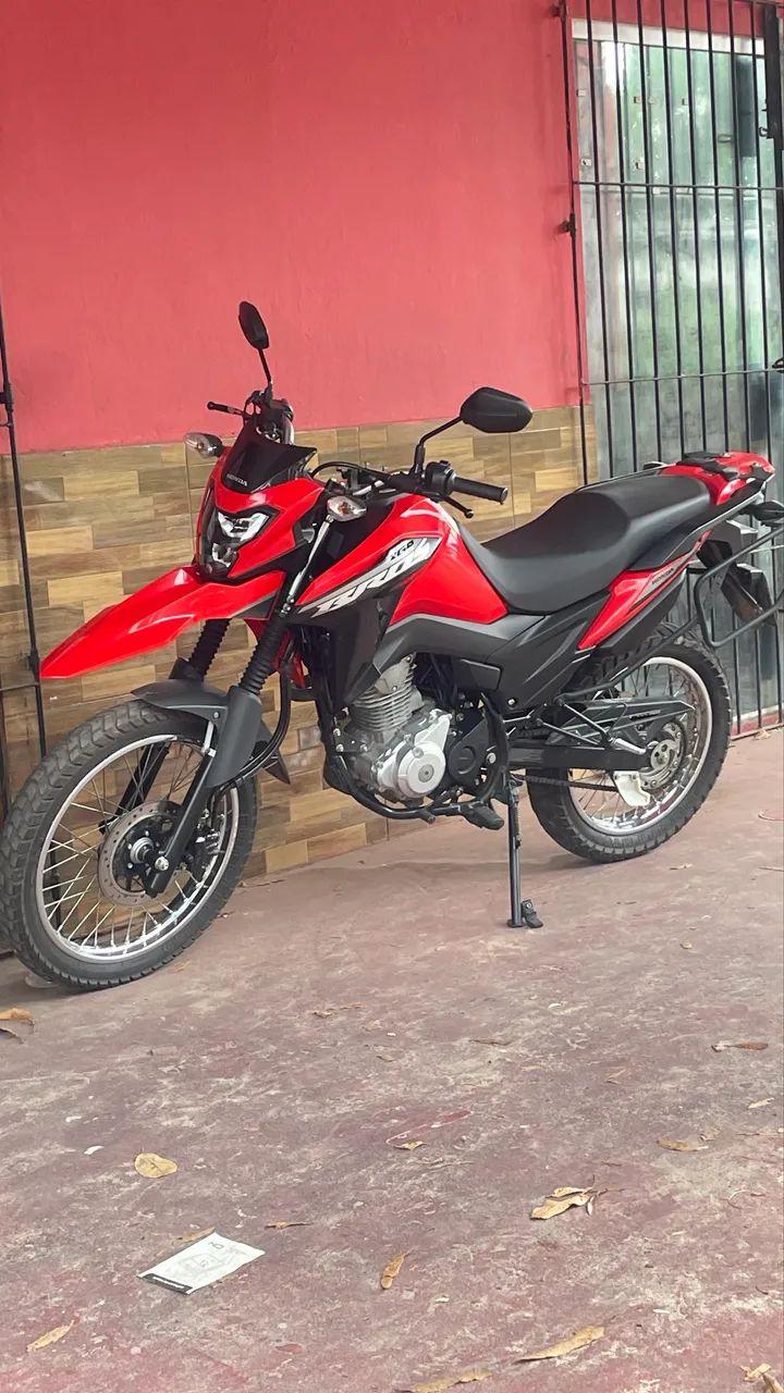 Moto Bros 2025 