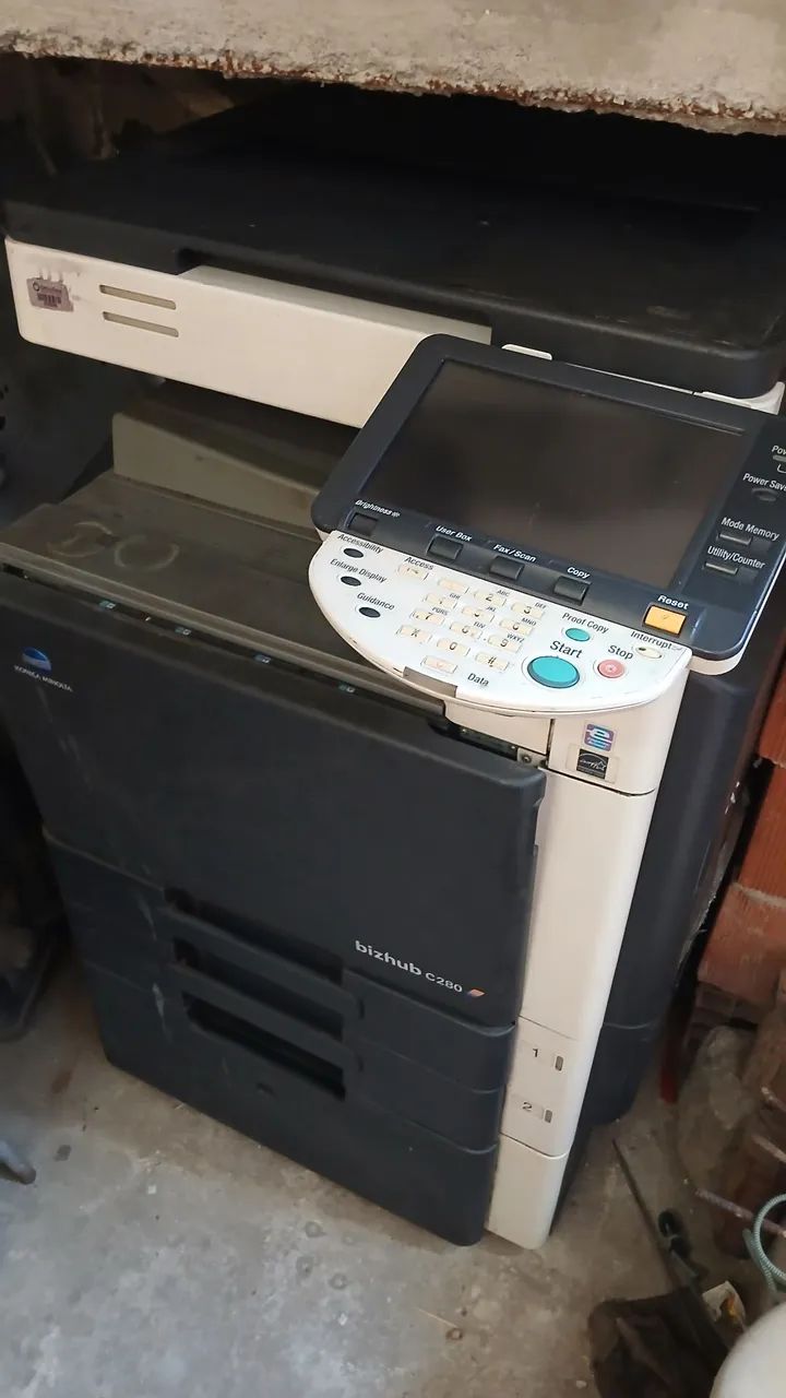Impressora Multifuncional Konica Minolta bizhub C280