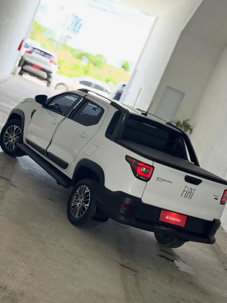 Fiat Strada Ranch 1.3 Flex 8V CD Aut. 2023 - Foto 2