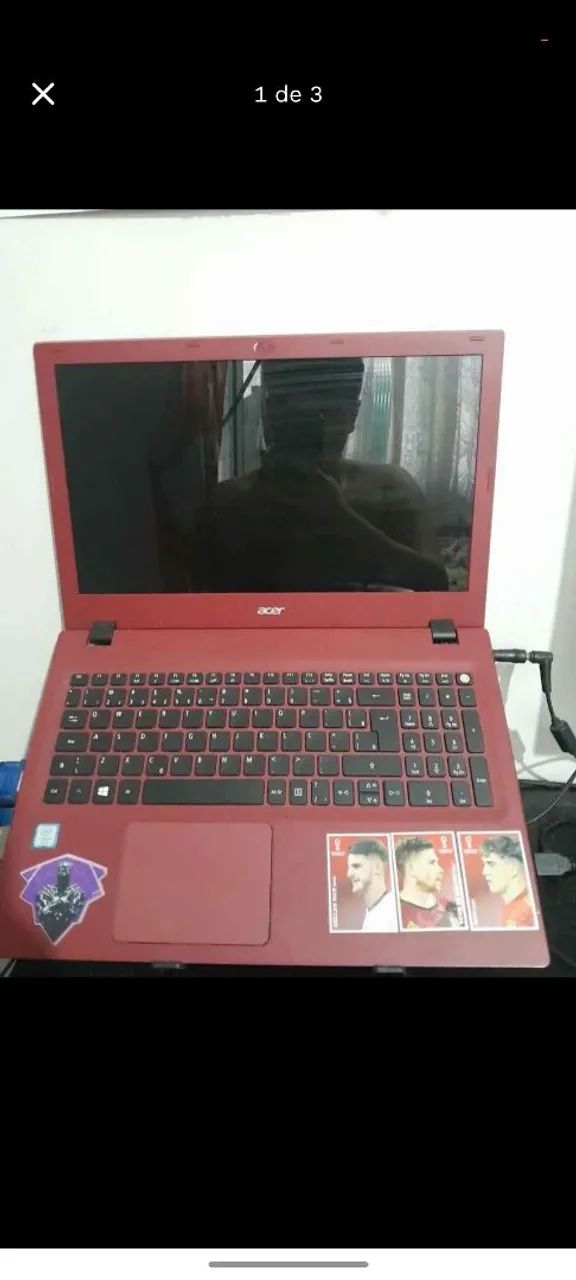 notebook Acer Aspire E5-574, na cor vermelha