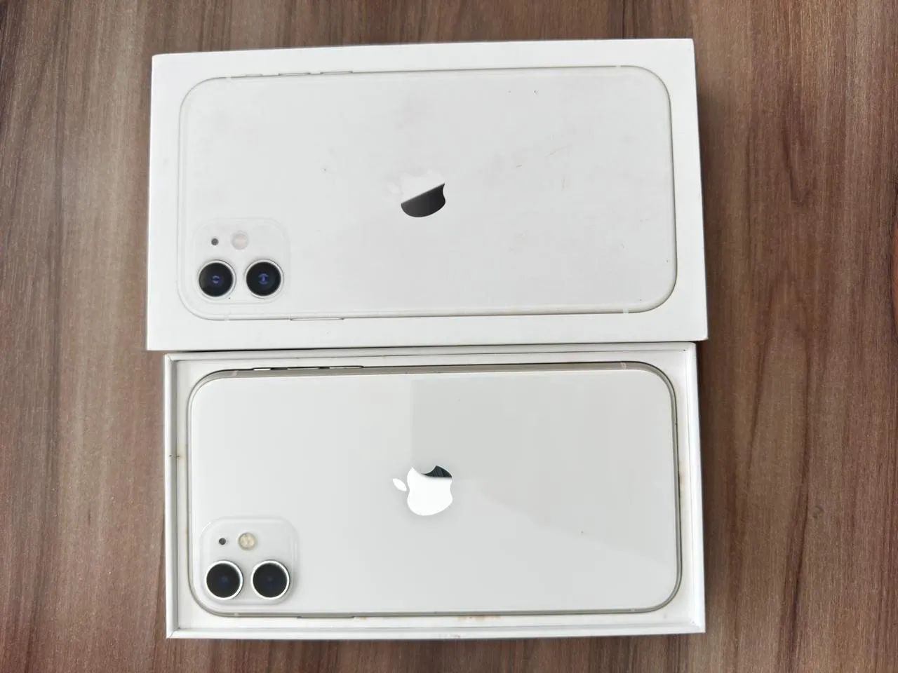 iPhone 11 64gb todo original - Celulares e Smartphones - Lagoa