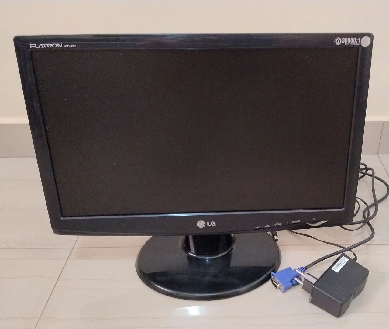 Monitor LG LED 19 polegadas completo (NOVINHO) - Foto 4