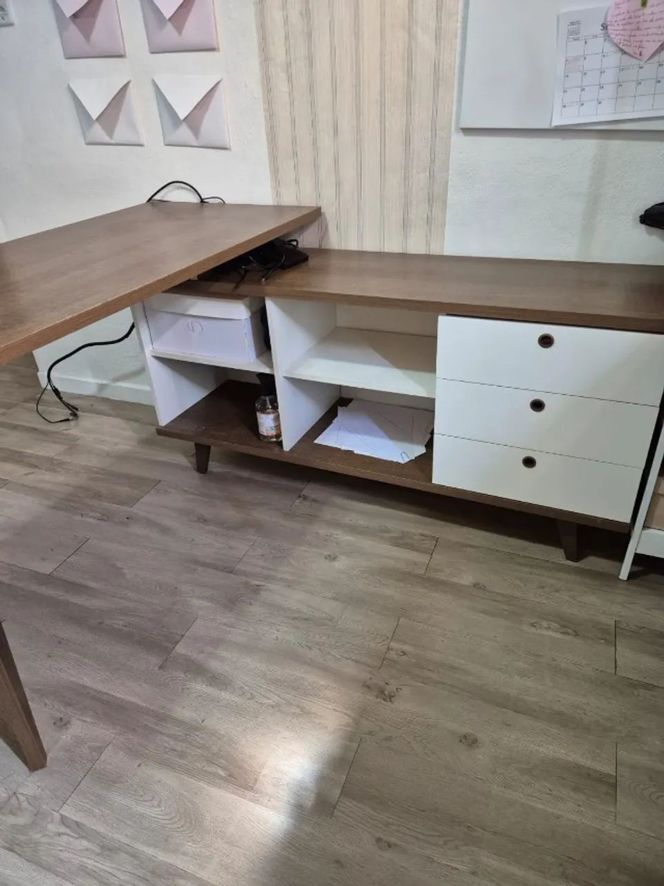 mesa de escritório em L