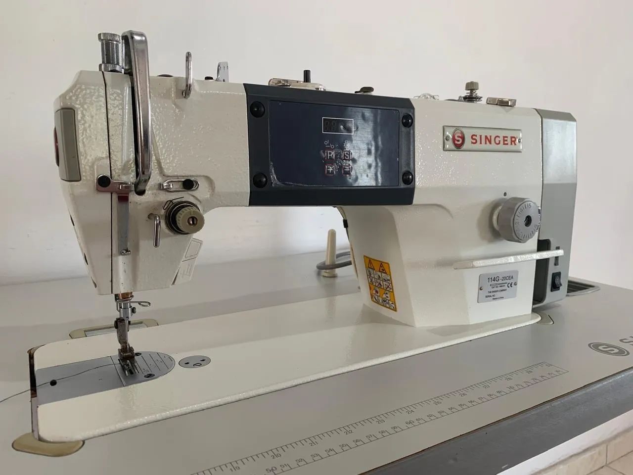 Máquina de costura profissional  - Foto 2