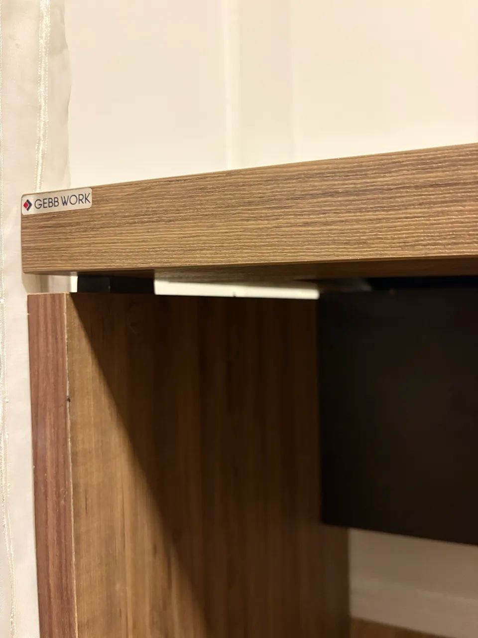 Mesa de escritório grande 1,80 x 0,80 - Foto 4