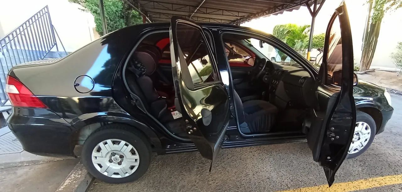 Chevrolet Prisma 2010 photo 2