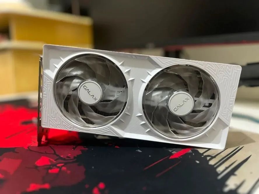 RTX 5070 12GB Galax White (S/ Caixa)