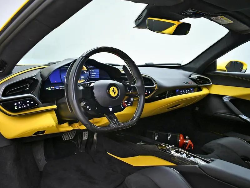Ferrari 296 GTS (Híbrido), foto 3 de 8