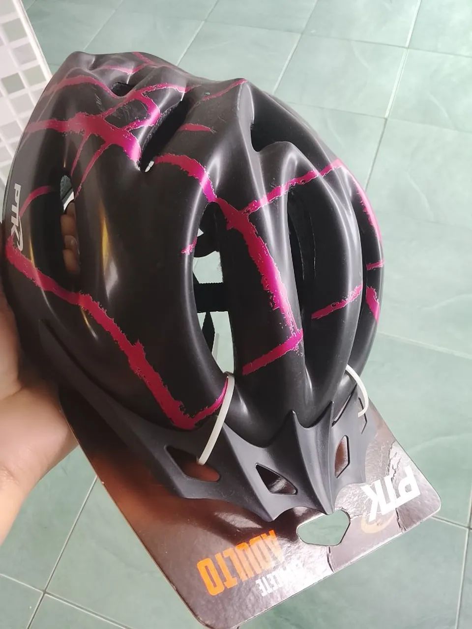 Bike com capacete  - Foto 3