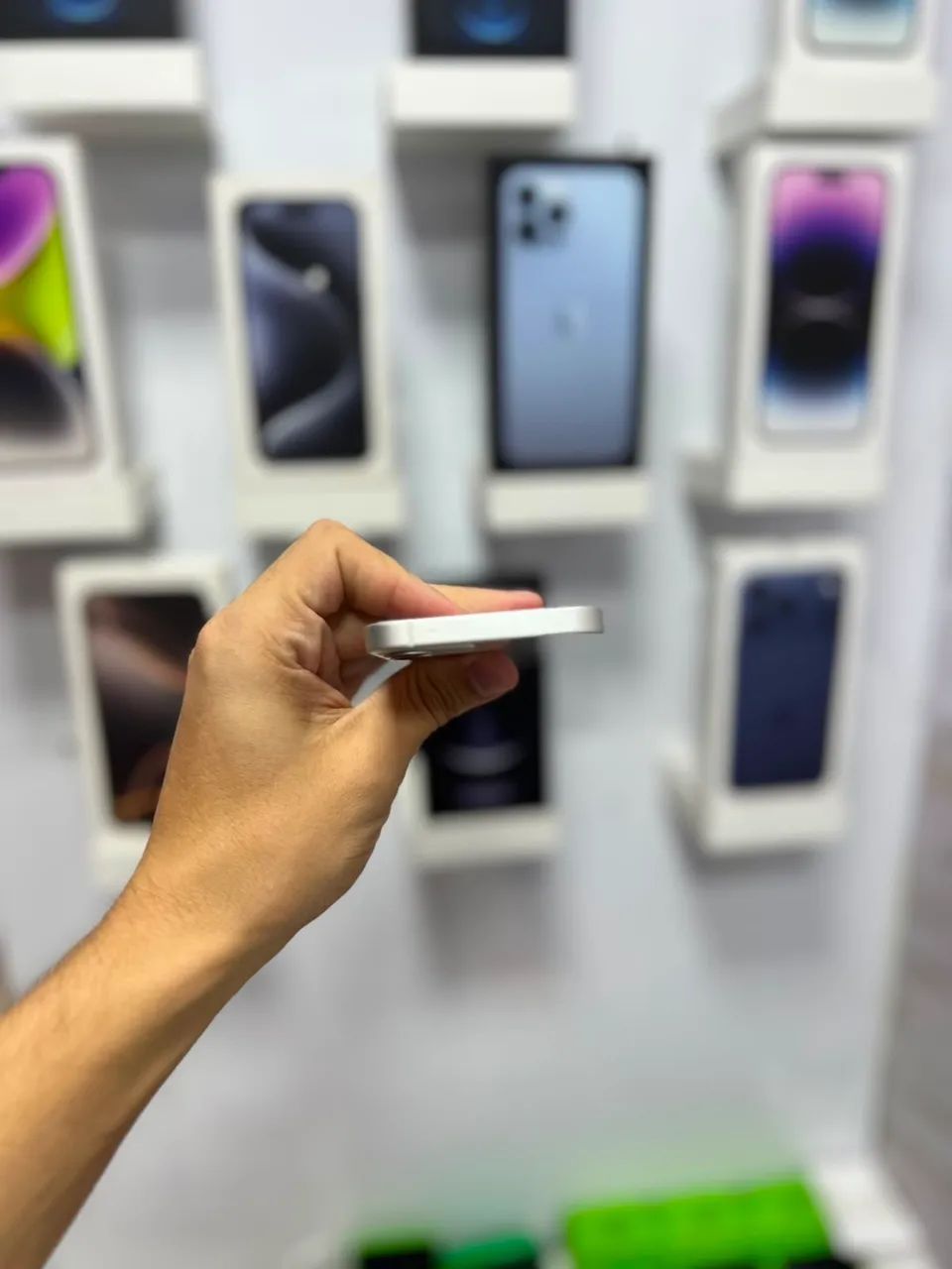 iPhone 12 Mini - 64GB ?1.399,00 - Celulares e Smartphones
