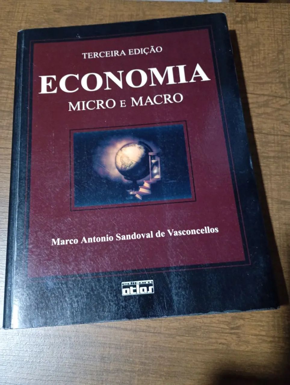Economia Micro e Macro 