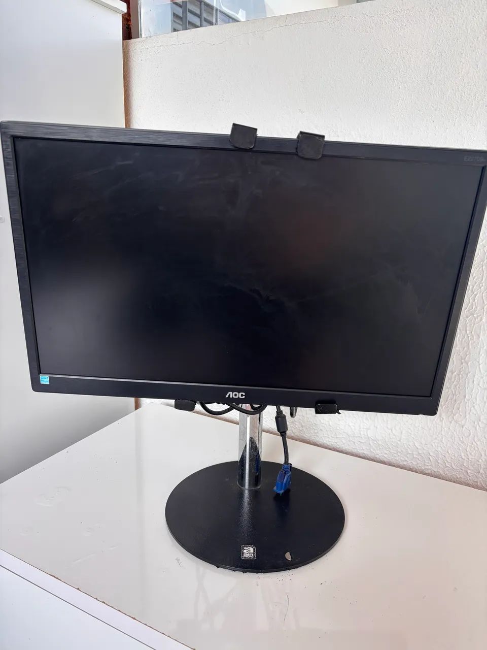 Monitor AOC 22" E2270S - Excelente estado