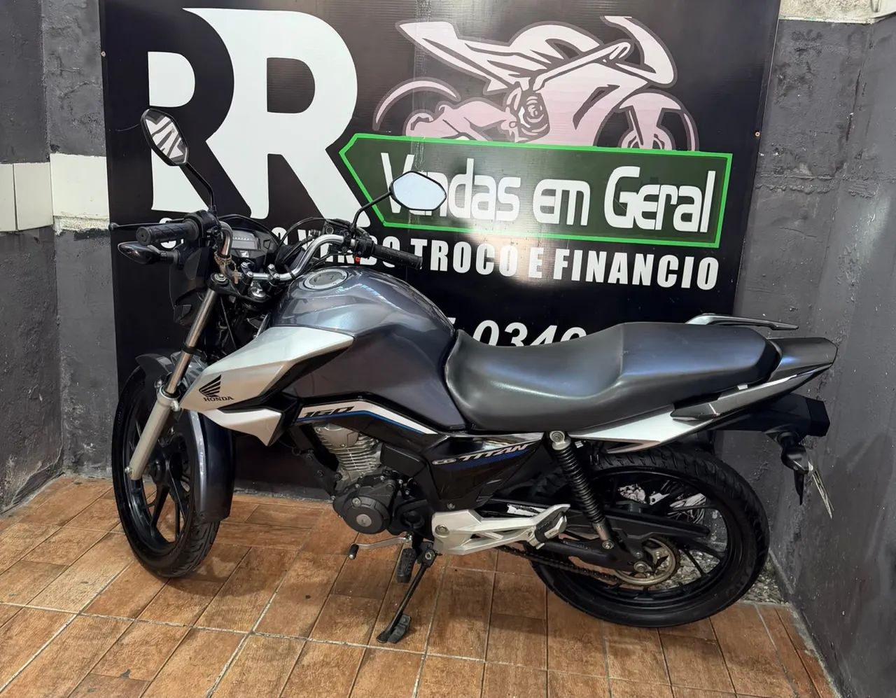 Titan 2023, vendo ou troco e financio  - Foto 2