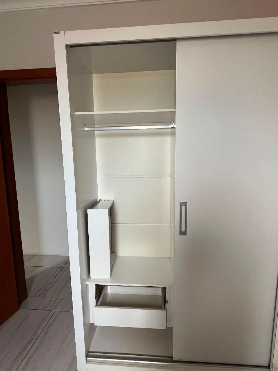 Guarda roupa usado  - Foto 2