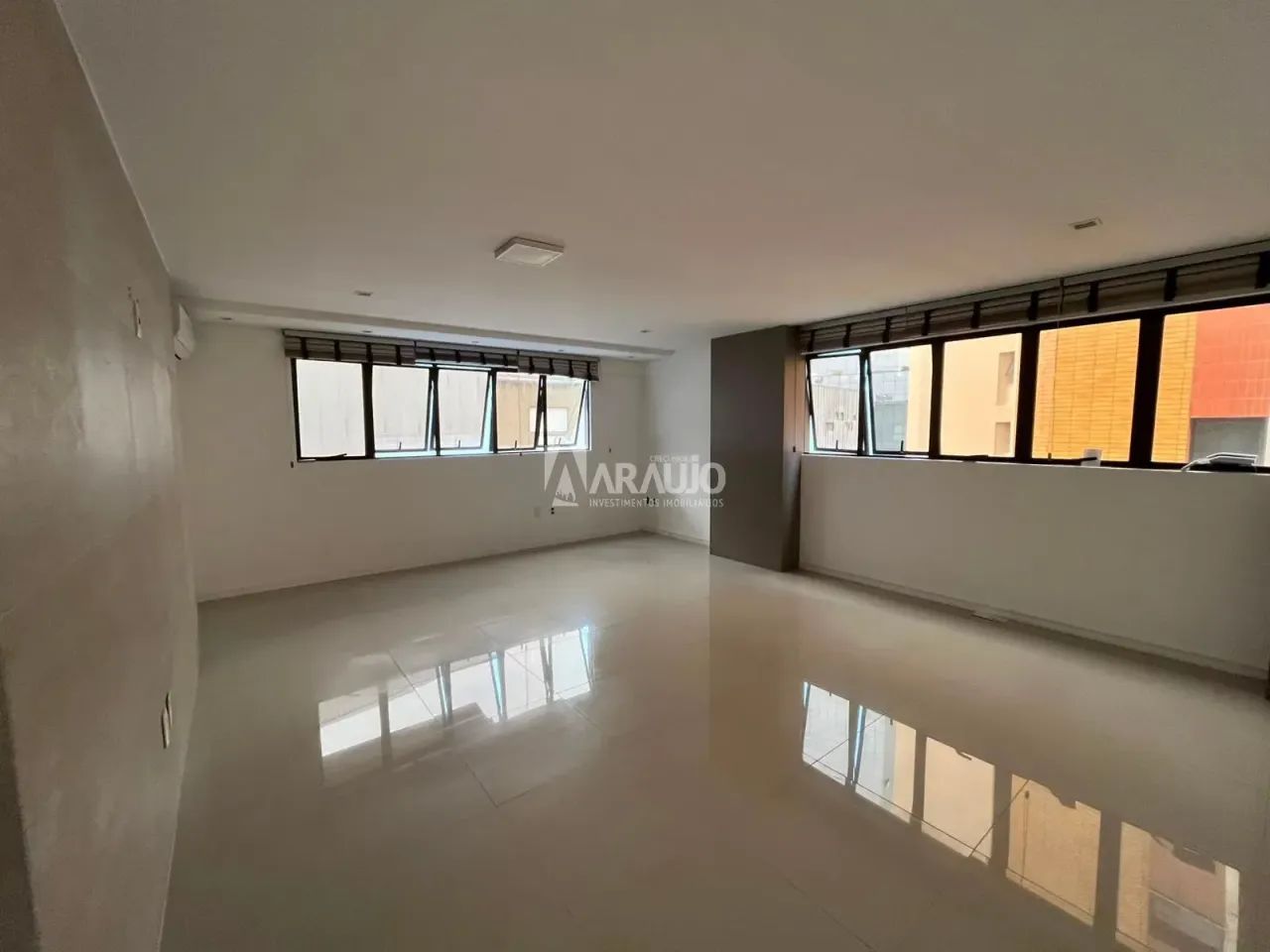 Sala à venda no Centro de Itajaí - Foto 2