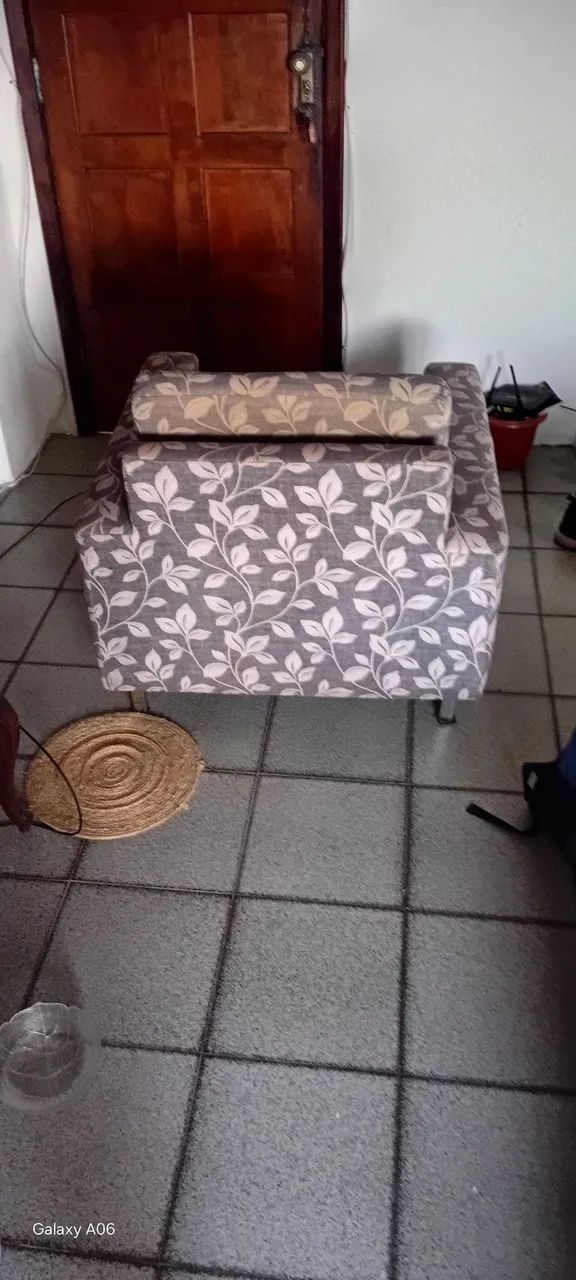 Sofá 01 lugar confortável 