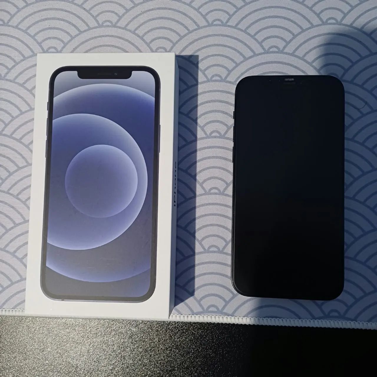 iPhone 12 64GB