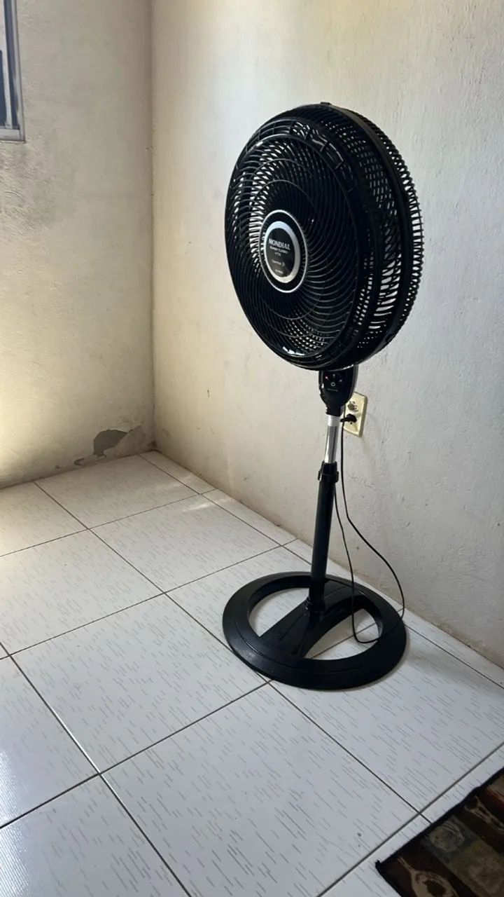 Ventilador com suporte