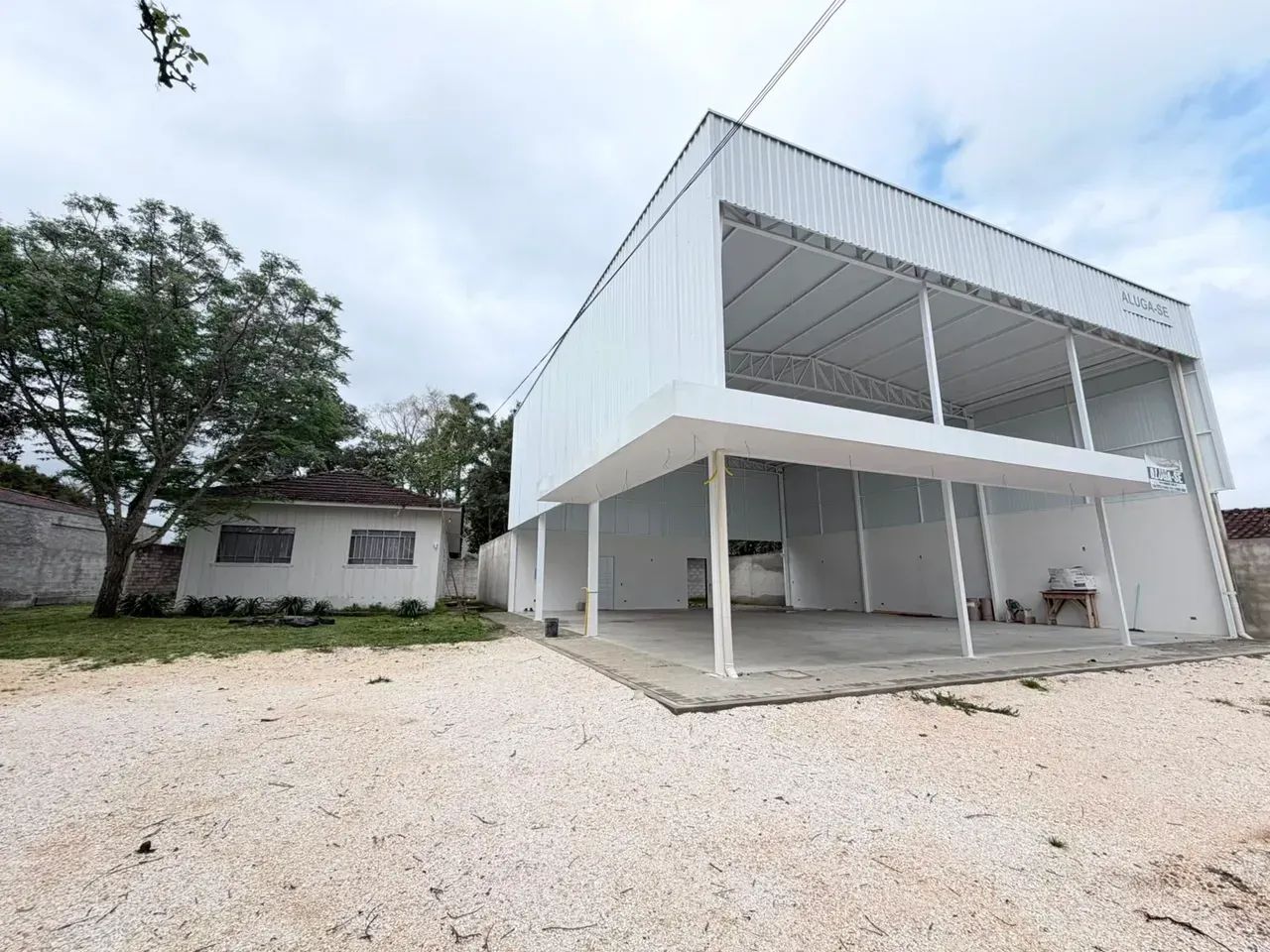 Grande oportunidade comercial, espaço, visibilidade e amplo estacionamento. - Foto 4