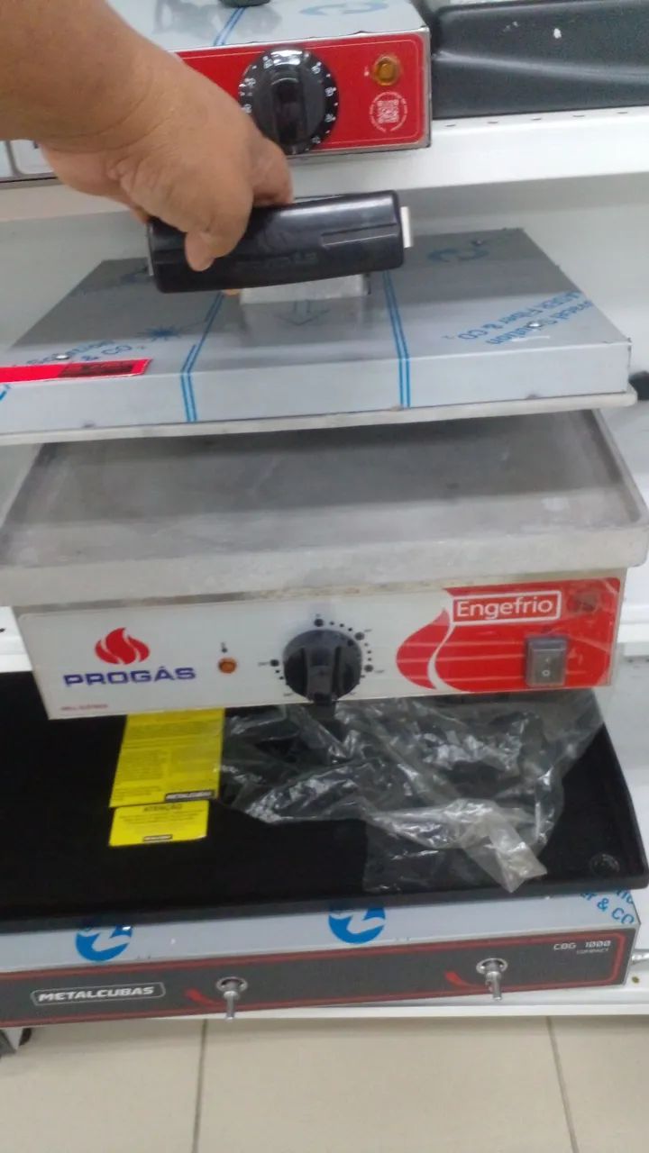 SANDUICHEIRA INDUSTRIAL ELÉTRICA, NOVA, PROMOÇÃO!!!! - Foto 2