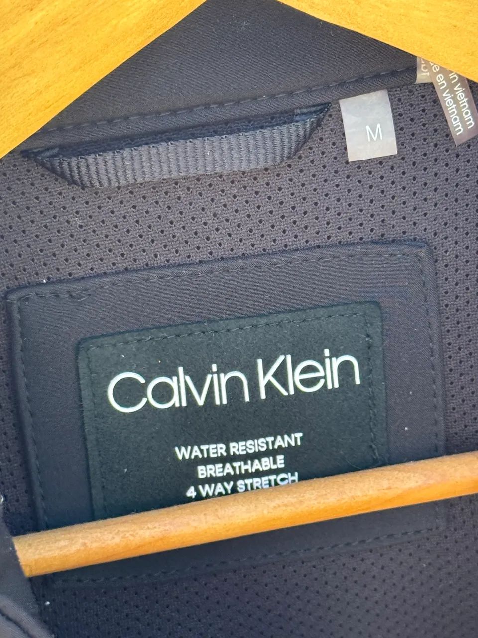 Jaqueta Calvin Klein Original ( impecável )  - Foto 4