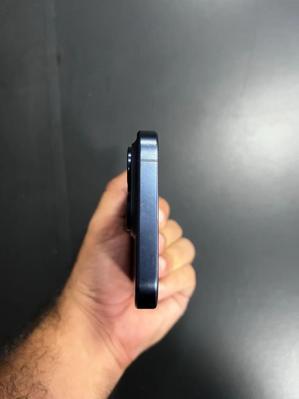 iPhone 15 PRO - Foto 5