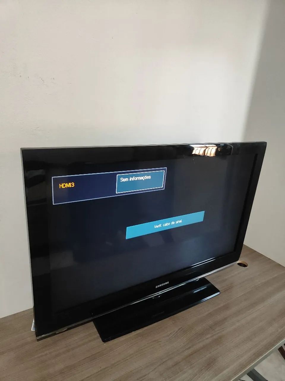 Tv Samsung 47 polegadas funcionando normalmente  - Foto 4