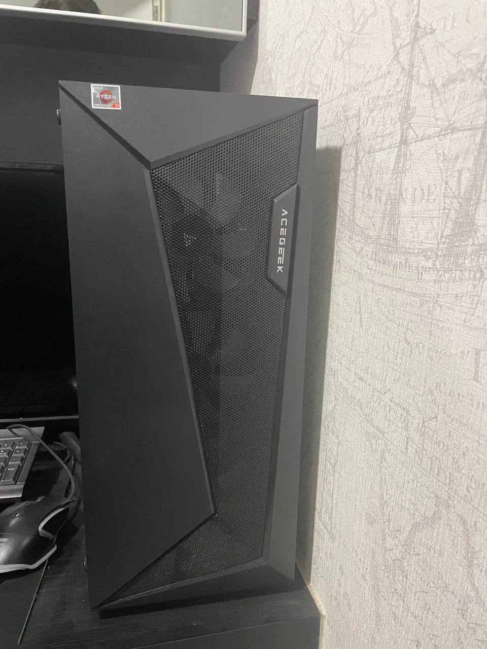 Pc gamer pouquíssimo usado