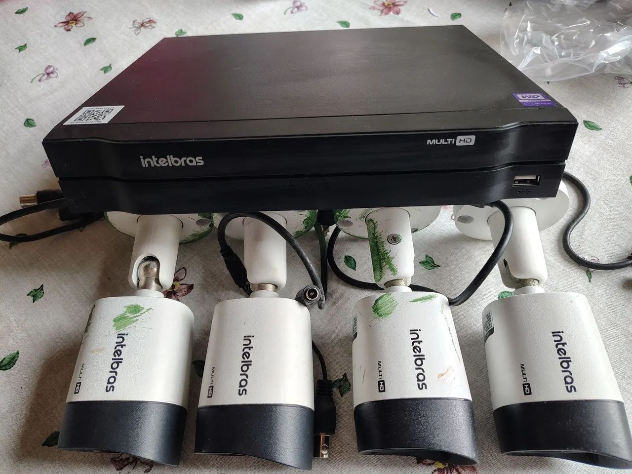 Kit 4 Cameras Segurança Intelbras + DVR - Foto 4