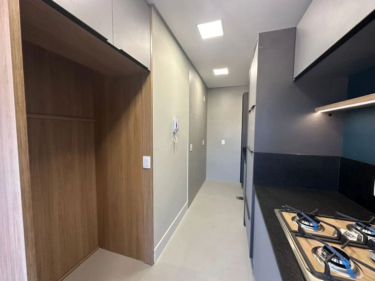 Apartamento com 3 suítes e 4 vagas para alugar em Florianópolis - Foto 5