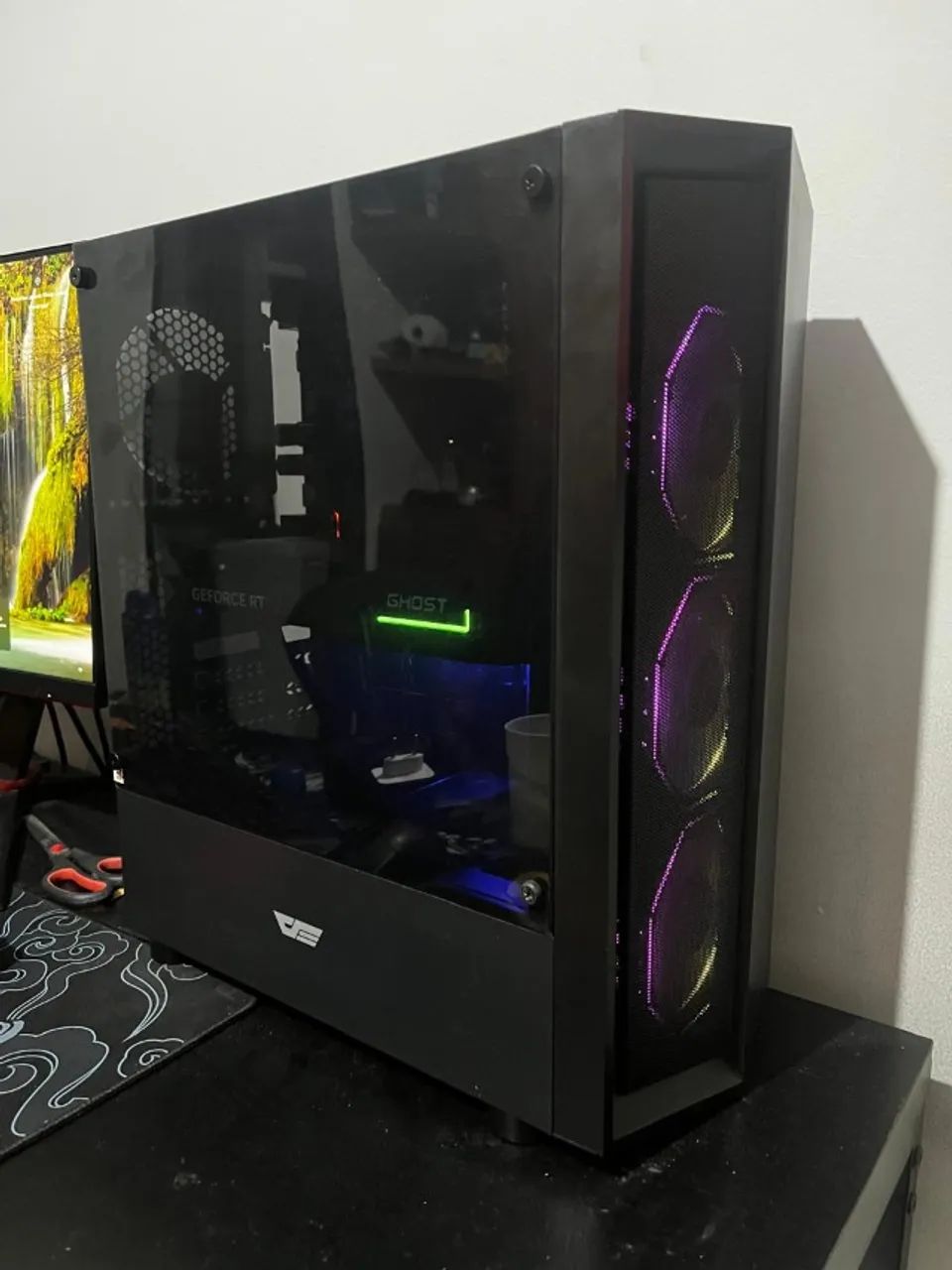 PC GAMER, I5-10400F, RX 6600M, 2x8GB de RAM, 500GB de SSD. Divido em até 18x no cartão