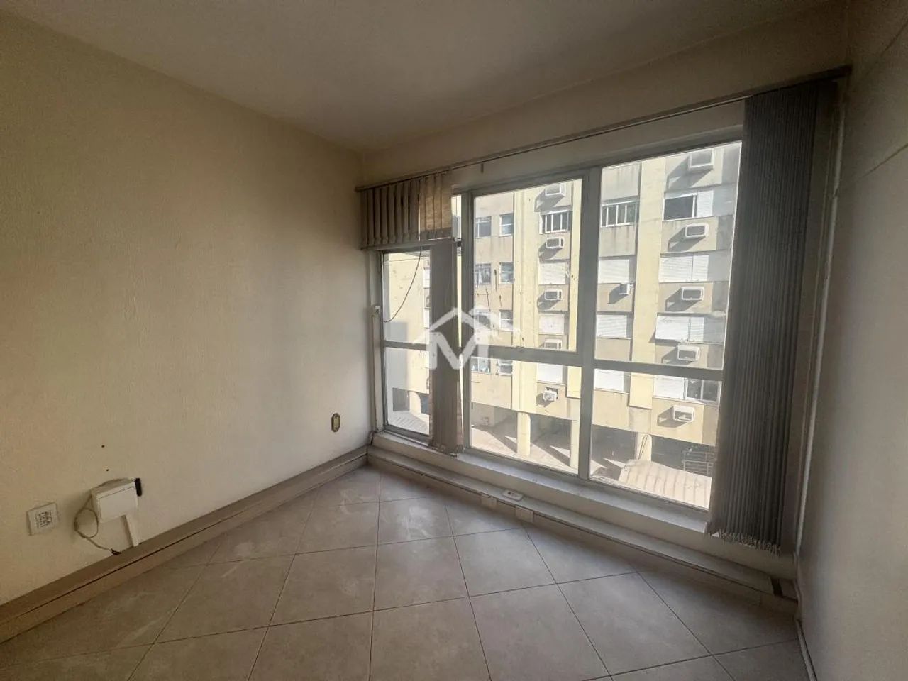Aluguel de Sala Comercial com Elevador em Canoas - Centro - 75m² REF: 501757 - Foto 4