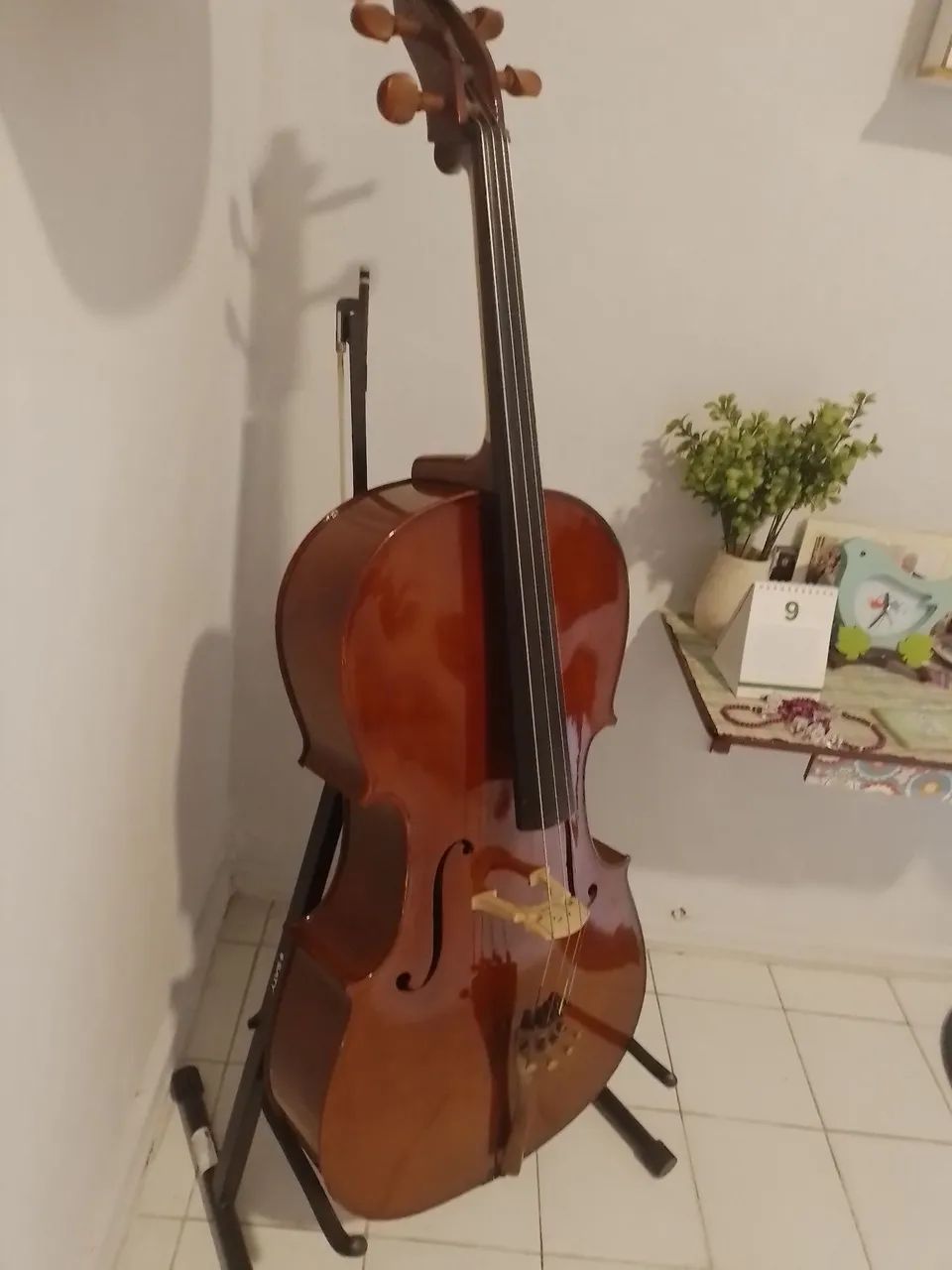 Violoncelo Eagle CE 200 Com Capa e 2 Arcos - Foto 2