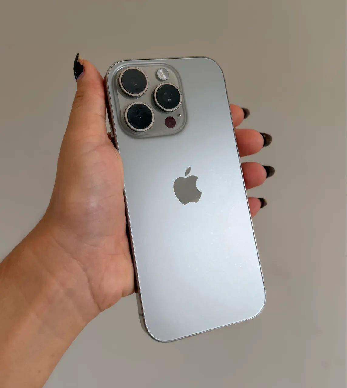 iPhone 16 Pro